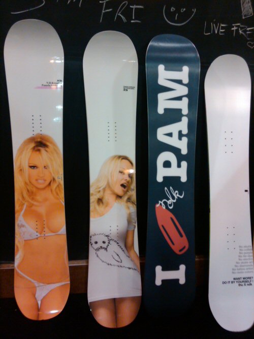 Pamela Anderson @ Nidecker snowboard